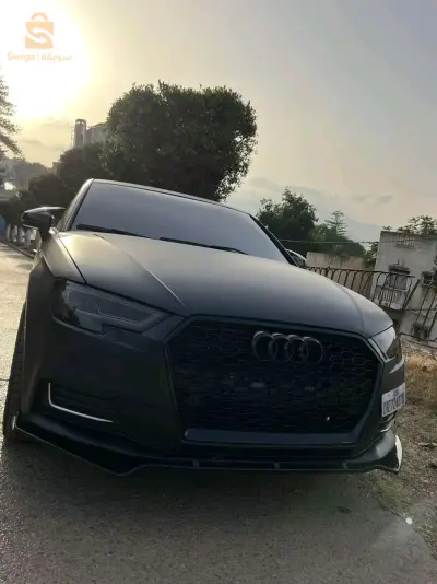 Audi a3 2017 facelift 
Machia 112000km 
Chwia Sbigha f l’aile avant ou a froid f bab arrière 
Jantes bbs par 19 + calandre rs3