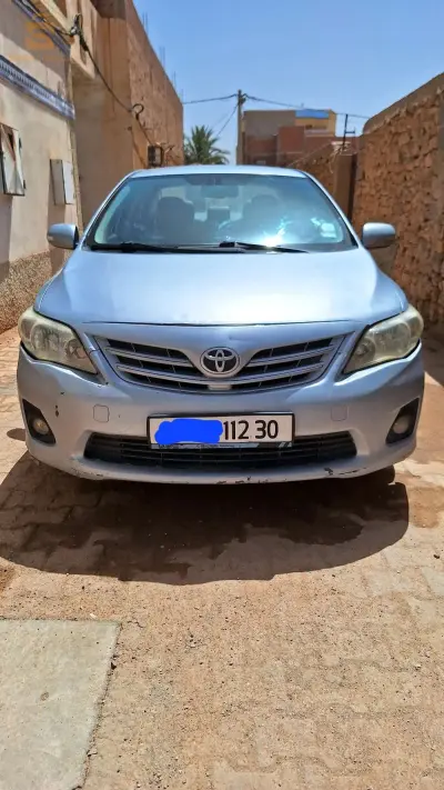 تويوتا كورولا 2012