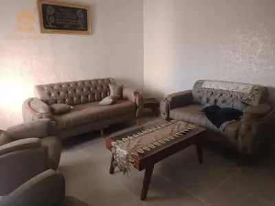 شقة 4غرف  مجهزة