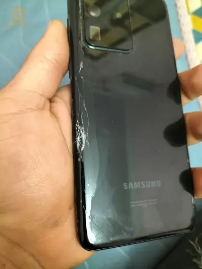 Samsung s20 uiltr  12 /128