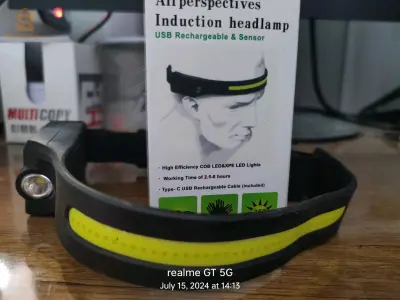 مصباح رأس بطارية 1200mah و (3،5 حتى 4 ساعات استعمال متواصل مزودة بلاقط حركة لتشغيل وتوقيف الضوء دون الاضطرار للمس