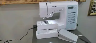 مشينة خياطة نوع brother
