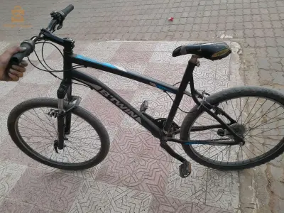 للبيع