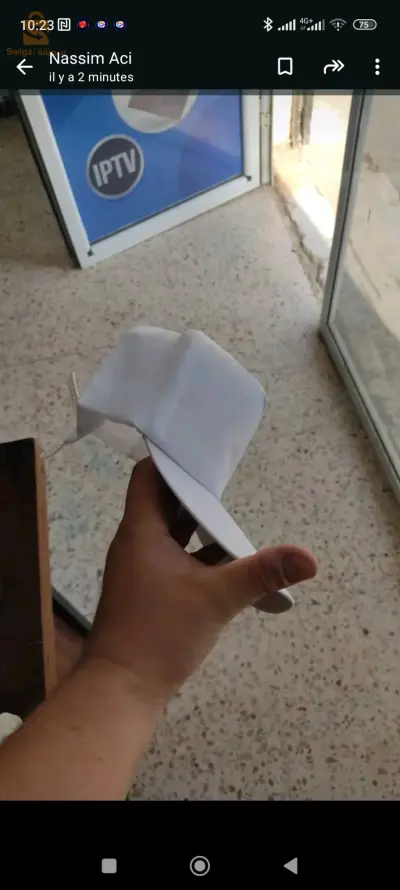 casquette blanche