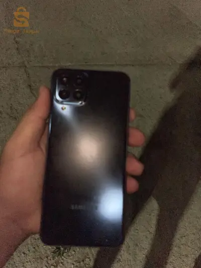 M 33 5G 8/128