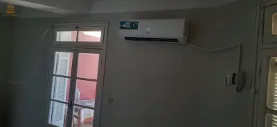 location vacance appartement tichy vue sur à 1p0m de la plage et arrêt de  bus et tte commodités rest,supérette,polyclinique,stade etc,eau H24,climatisé