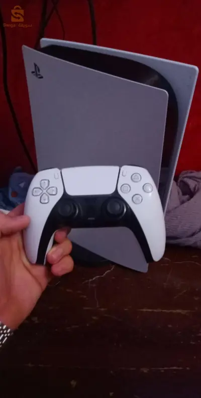 بلاي 5 للبيع