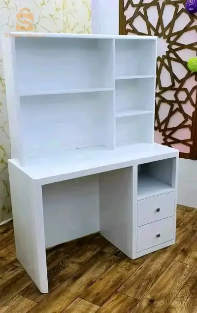 مكتب من خشب Bureau en bois rouge
