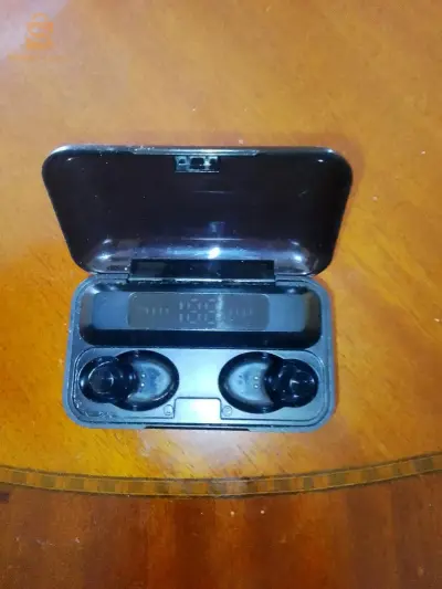 سمعات m10