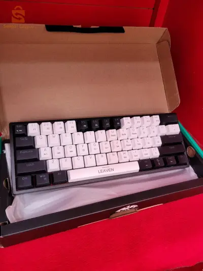 clavier LEAVEN K620