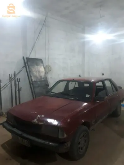 سيارة