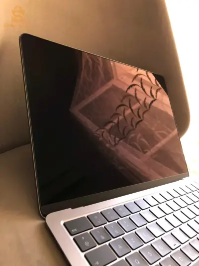 MacBook