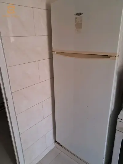 ثلاجة