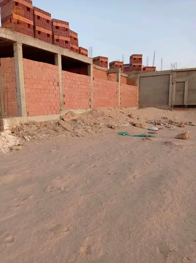قطعة ارض للبيع