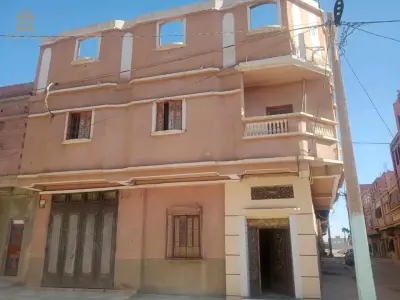 دار للبيع