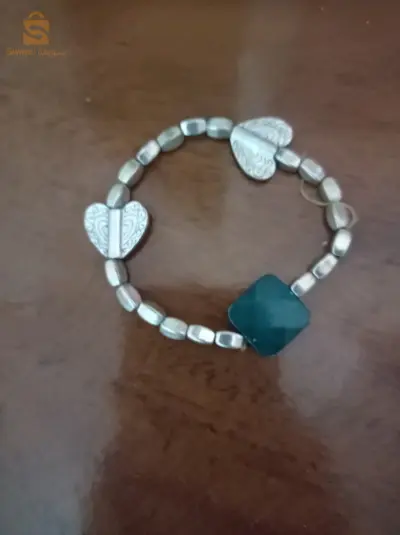 اسوارة يد