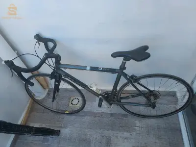 Velo de course Btwin fit 500 100% original