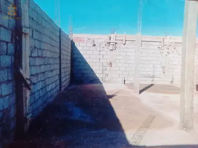 ارض للبيع