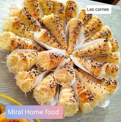 لي كورني les cornes