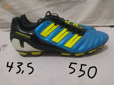 حذاء رياضي اصلي المقاس و السعر في الصورة