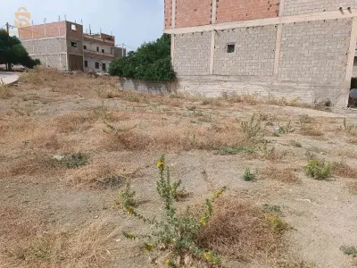 قطعة أرض للبيع بعقد نهائي