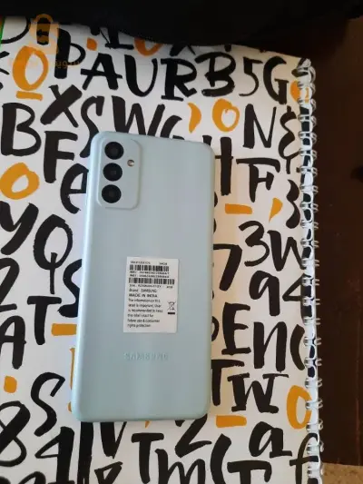 وي