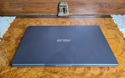 Pc Asus 🖥 laptop  état chaba machallah avec chargeur 
Cpu:i3 11ème 3.0GH
Ram=8
Rom=256 SSD
Taille= medium( 15 pouce )