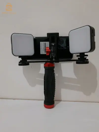 Flash LED pour photographie dentaire