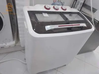 مكينة غسيل الملابس