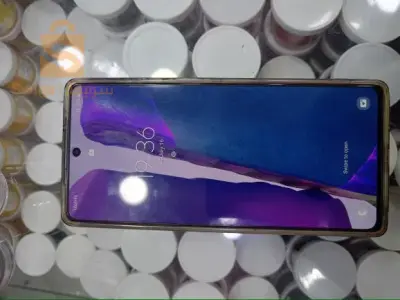 تليفون حبة نقية
note 20 5g
8/256gb
double puce