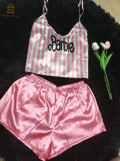 ensemble short barbie en satin