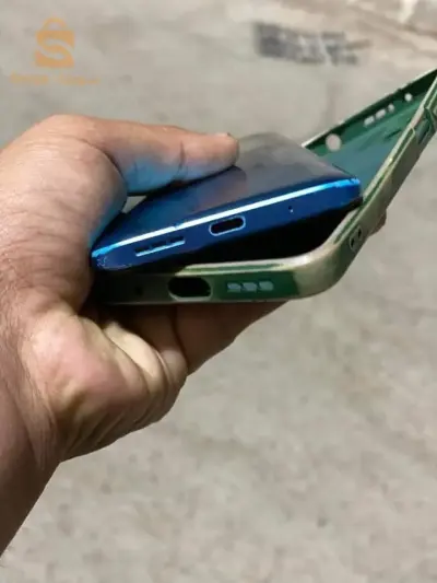 هاتف نقال