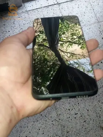 Redmi 10C 4+6\128 GB 
مع الباطة تاعو مشي ماشي بزاف وحاجة شابة ونزيدلك معاه 2 اونتيشوك شابين
رقم الهاتف التواصل 0772350009