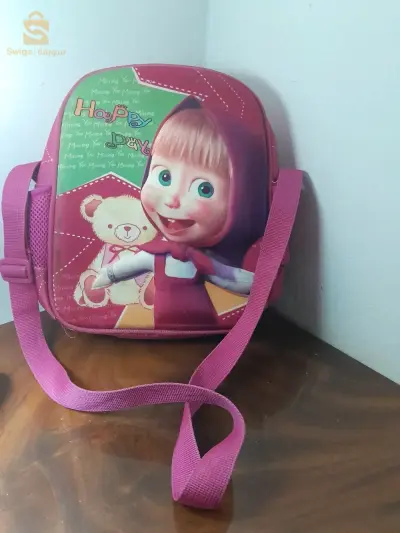 حقيبه ماشا