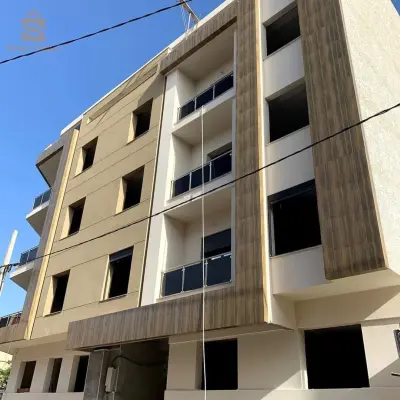 شقة جاهزة في الحي الجميل في الحراش📌 باطلالة جميلة