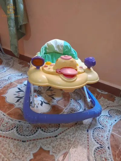 مشاية اطفال