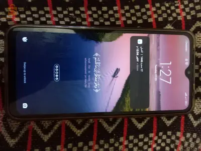 هاتف للبيع