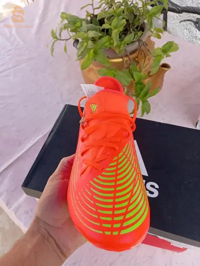SOULIER ADIDAS PREDATOR EDGE. 3