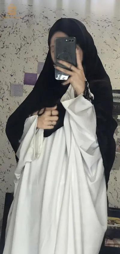 حجاب شرعي للمناسبات  متوفر فلونين الاسود و الابيض