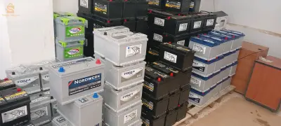 بيع جميع أنواع البطاريات للسيارات بالجملة والتجزئة مع إمكانية التوصيل 0561852702