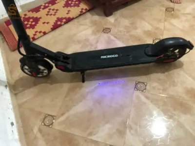 Scotre elqtriqe MICROGO