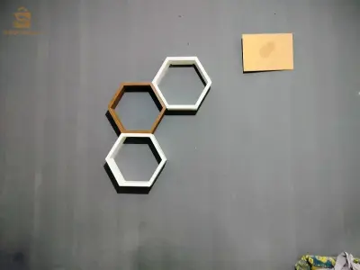 رفوف حائط