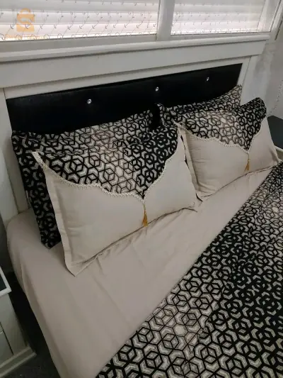 طقم سرير