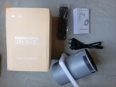 جهاز العرض مصغر(ميني داتاشو) MAGCUBIC HY 300 pro