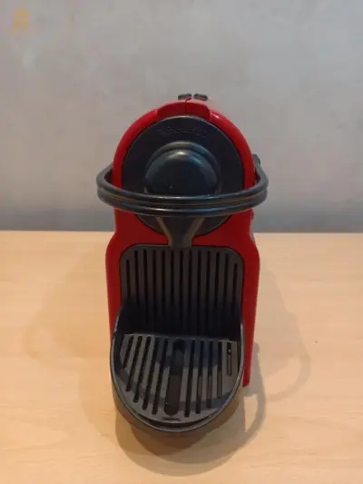 Cafetière Expresso avec capsule Nespresso et fonction Flow-Stop automatique 700mL et 1260W Krups inissia !!!!