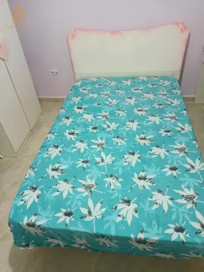 غرفة بنات للبيع
