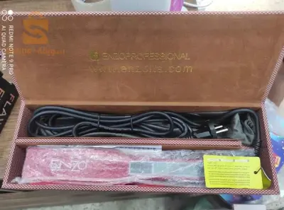 lisseur ENZO 3667 Professionnel rouge