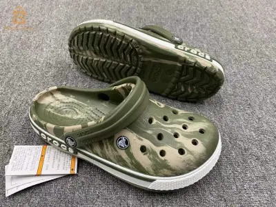 crocs super good