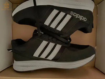 paire adidas