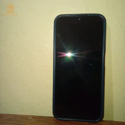 هاتف Samsung A14 في حالة جيدة للبيع